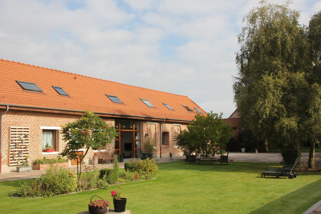 Au Coeur Des Hotes Steenvoorde Екстериор снимка