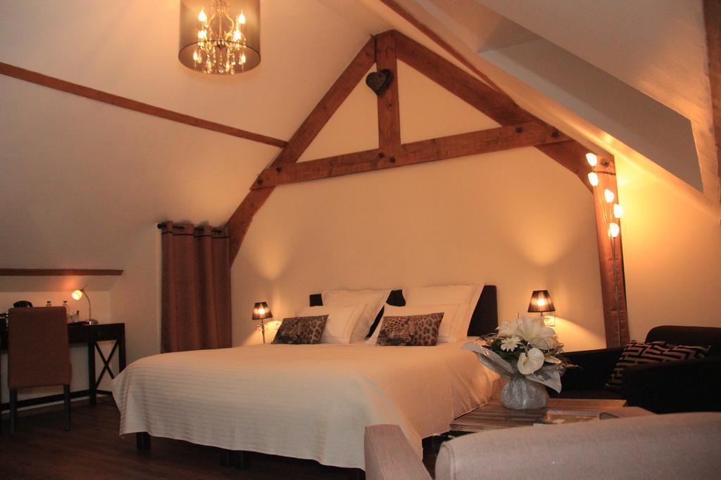 Au Coeur Des Hotes Steenvoorde Стая снимка
