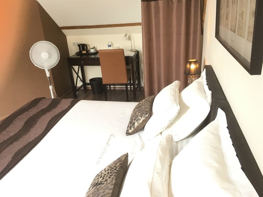 Au Coeur Des Hotes Steenvoorde Екстериор снимка