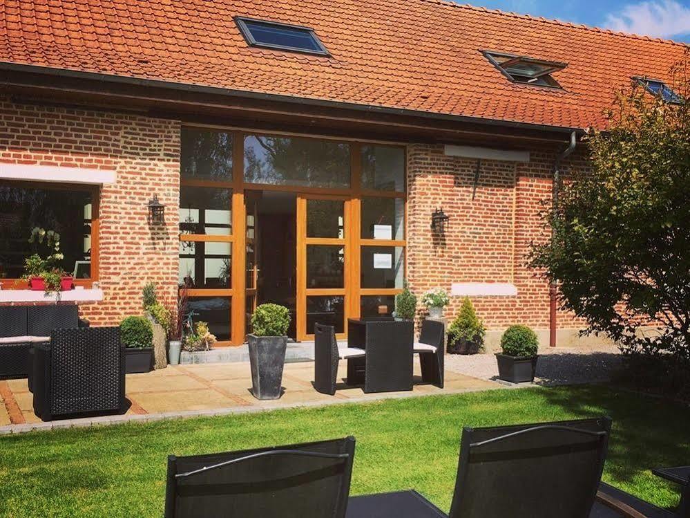 Au Coeur Des Hotes Steenvoorde Екстериор снимка